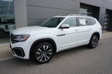 Used 2022 Volkswagen Atlas SEL Premium image 3