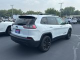 Used 2023 Jeep Cherokee Altitude Lux image 2