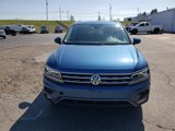 Used 2019 Volkswagen Tiguan SEL Premium image 2
