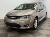 Used 2018 Chrysler Pacifica Touring-L w/ Tire & Wheel Group image 4