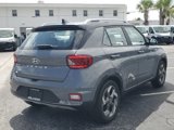 Used 2022 Hyundai Venue Limited image 3