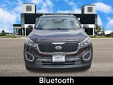 Used 2016 Kia Sorento LX w/ LX Convenience Package image 3