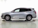 New 2025 Cadillac XT6 Luxury image 2