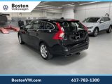 Used 2017 Volvo V60 T5 Premier w/ Convenience Package image 2