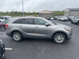 Used 2018 Kia Sorento LX image 5