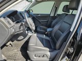 Used 2016 Volkswagen Tiguan SE image 3