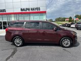 Used 2020 Kia Sedona LX image 2