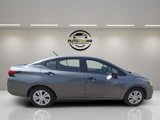 Used 2022 Nissan Versa S image 3