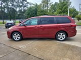 Certified 2017 Toyota Sienna LE image 2