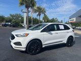 Used 2022 Ford Edge SE w/ Black Appearance Package image 4