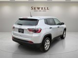 New 2025 Jeep Compass Sport image 4