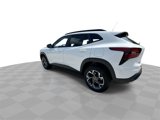 New 2025 Chevrolet Trax LT w/ Sunroof Package image 6
