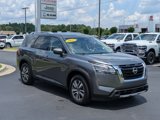 Used 2023 Nissan Pathfinder SL image 3