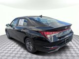 Used 2024 Hyundai Elantra SEL image 5