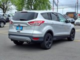 Used 2014 Ford Escape SE image 2