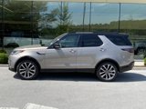 New 2025 Land Rover Discovery Dynamic SE image 2