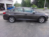 Used 2016 Hyundai Sonata SE image 2