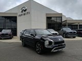 Used 2022 Mitsubishi Outlander SE image 1
