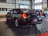 Used 2018 Chrysler 300 Touring image 4