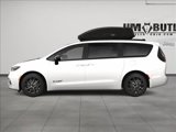 New 2025 Chrysler Pacifica Select image 3
