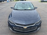 Used 2018 Chevrolet Malibu LT w/ Driver Confidence Package image 3