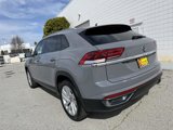 Used 2022 Volkswagen Atlas Cross Sport SE w/ Panoramic Sunroof Package image 4