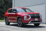 Used 2022 Mitsubishi Outlander SE image 2
