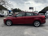 Used 2017 Ford Focus SE image 2