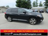 Used 2016 Nissan Pathfinder Platinum image 3
