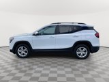 Used 2022 GMC Terrain SLE w/ Driver Convenience Package image 4