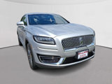 Used 2019 Lincoln Nautilus Select image 2