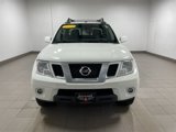 Used 2021 Nissan Frontier PRO-4X image 2