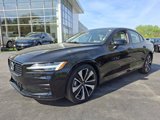 Certified 2022 Volvo S60 B5 Momentum w/ Climate Package image 3