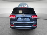 Used 2018 Kia Sorento LX image 4