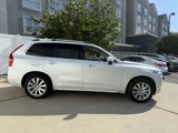Used 2017 Volvo XC90 T6 Momentum w/ Vision Package image 2