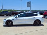 Used 2021 Tesla Model 3 Standard Range Plus image 4