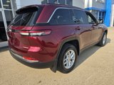 Used 2024 Jeep Grand Cherokee Laredo X w/ Luxury Tech Group I image 5