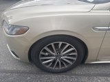 Used 2017 Lincoln Continental Select w/ Technology Package image 4