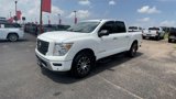 Used 2021 Nissan Titan SV w/ SV Convenience Package image 4
