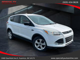Used 2015 Ford Escape SE w/ Equipment Group 201A image 4