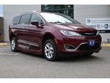 Used 2018 Chrysler Pacifica Touring-L Plus w/ Advanced Safetytec Group image 3