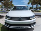 Used 2017 Volkswagen Jetta S image 3
