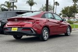 Certified 2025 Hyundai Elantra SE image 4