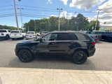Used 2017 Jeep Grand Cherokee Altitude image 6