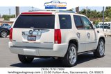 Used 2010 Cadillac Escalade Premium image 4