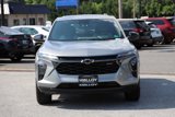 Used 2024 Chevrolet Trax RS w/ Sunroof Package image 4