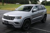 Used 2021 Jeep Grand Cherokee Laredo X image 2