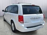 Used 2015 Dodge Grand Caravan SXT image 3