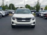 Certified 2023 Kia Seltos LX image 2