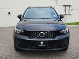 New 2026 Volvo XC40 B5 Core w/ Climate Package image 2